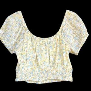 American Eagle Crop Top Womens Medium Puff Sleeve Smocked Shirt Floral Summer